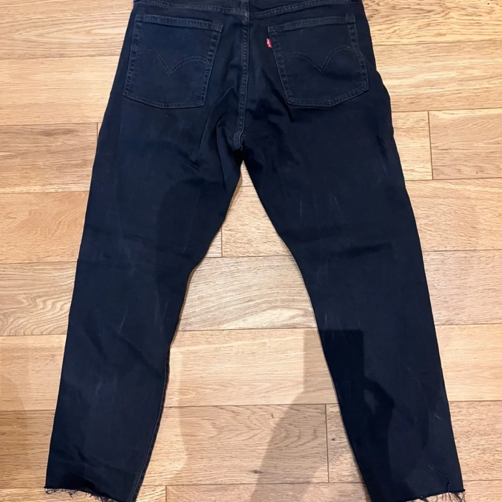 Levi’s NWOT Brown/Grey Denim Jeans Raw Hem - Picture 2 of 4